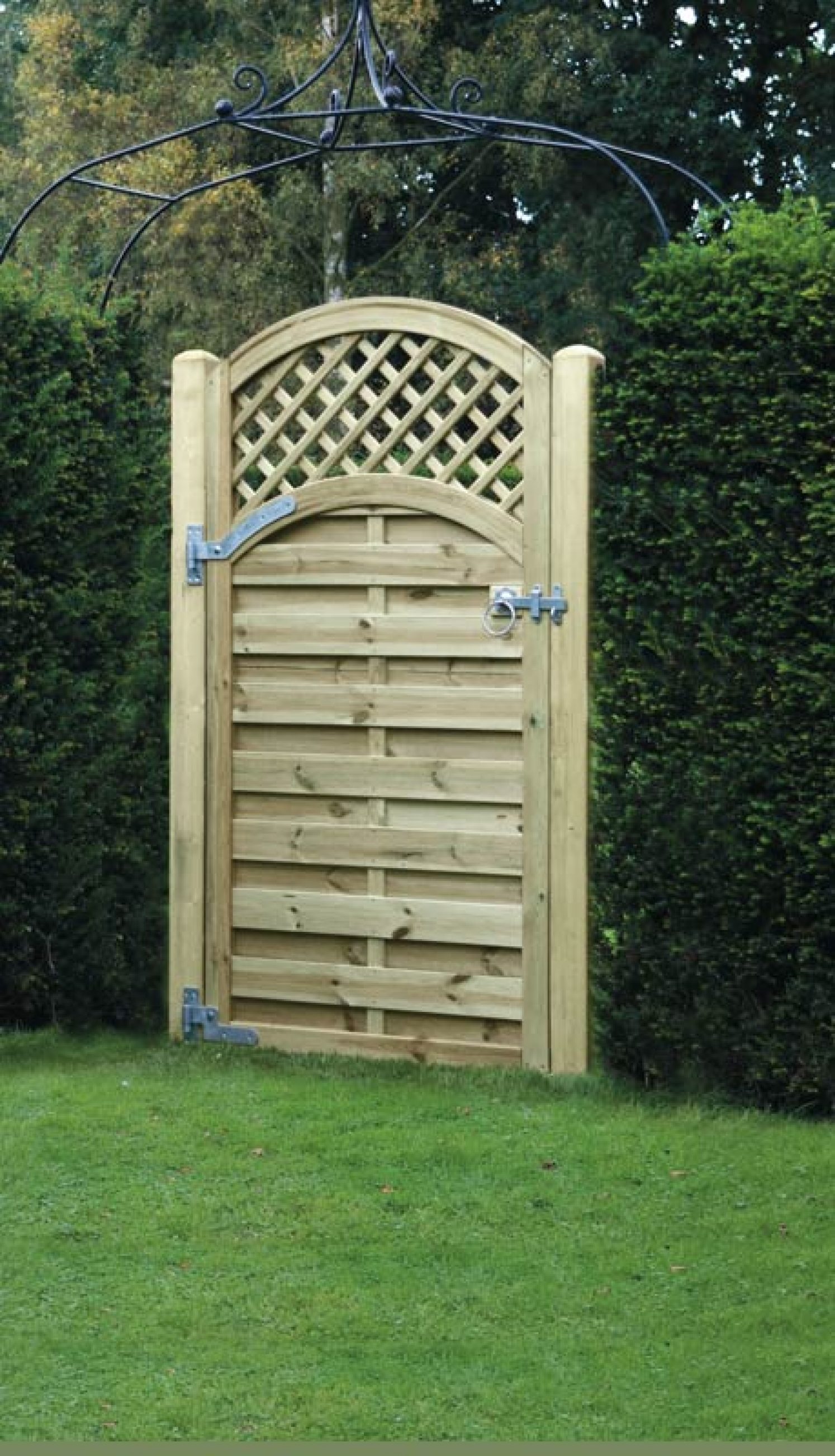 Garden Gates Buy Garden Gates Online here at FSF Fencing Supplies in Kent