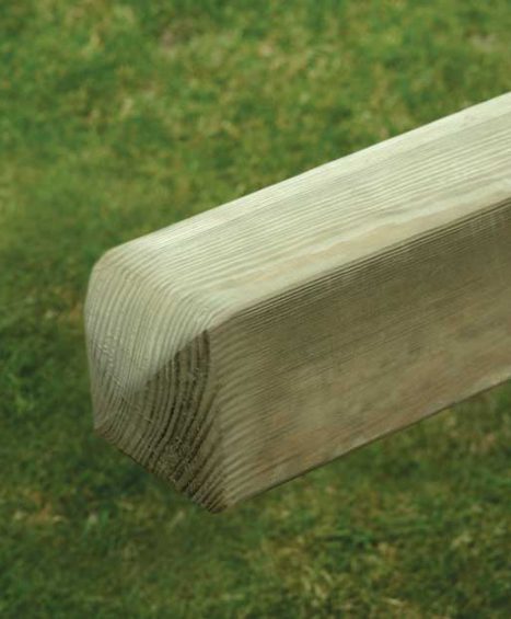 Smooth Planed Pine Posts – 4 Way Rounded