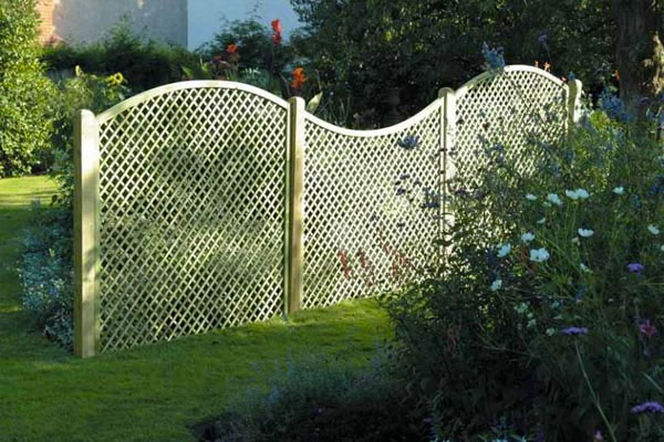 Timber Trellis and Lattice in Ashford, Kent