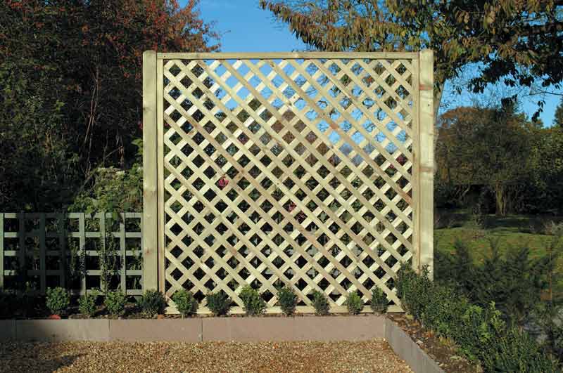 Timber Trellis and Lattice in Ashford, Kent