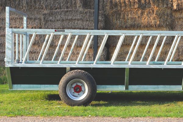 LM Bateman Cattle Feed Trailers