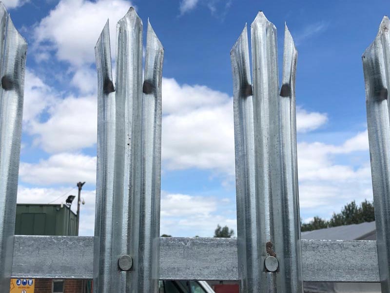 Steel Palisade Gates in Ashford, Kent