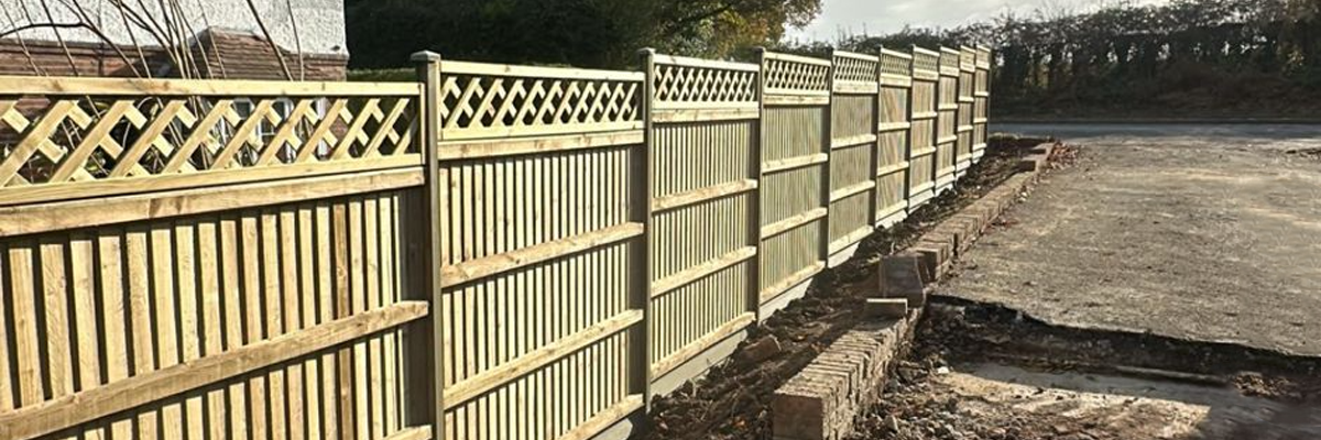 Durapost 4 DuraPost and Premium Closeboard Panels