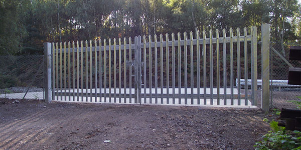 Access Gates for Railways